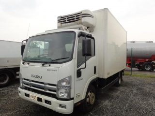 2009 Isuzu N75.190 MEAT RAIL Fridge & LOADER