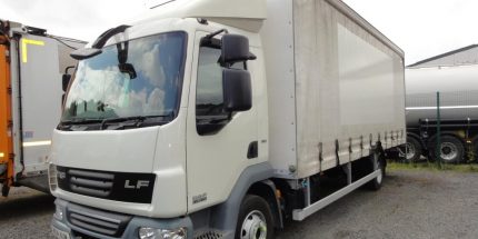 2014 DAF LF45.160 7.5T 22ft Curtainsider with Tail-Lift - ULEZ