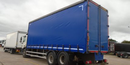 Curtainsider Trucks in Bristol