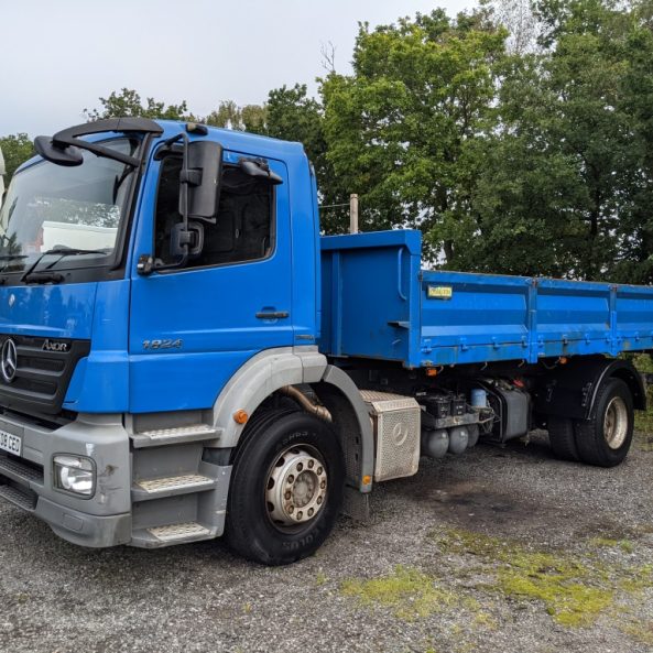 Mercedes 18 Ton Tipper