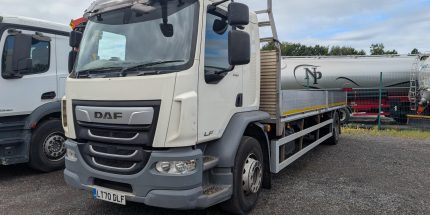 2020 18T DAF Dropside Truck