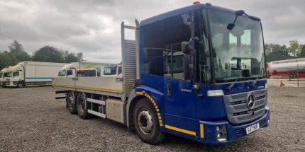 Mercedes Econic Dropsider